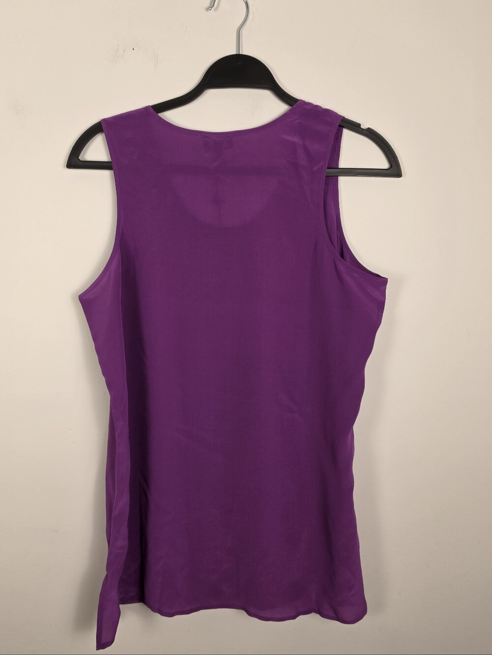 Talbots Women's Cutaway Shell Split Neck Blouse Tank Top Silk NWOT Size M - Picture 5 of 12